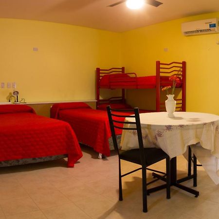 Bari Hotell Capdevila Exteriör bild