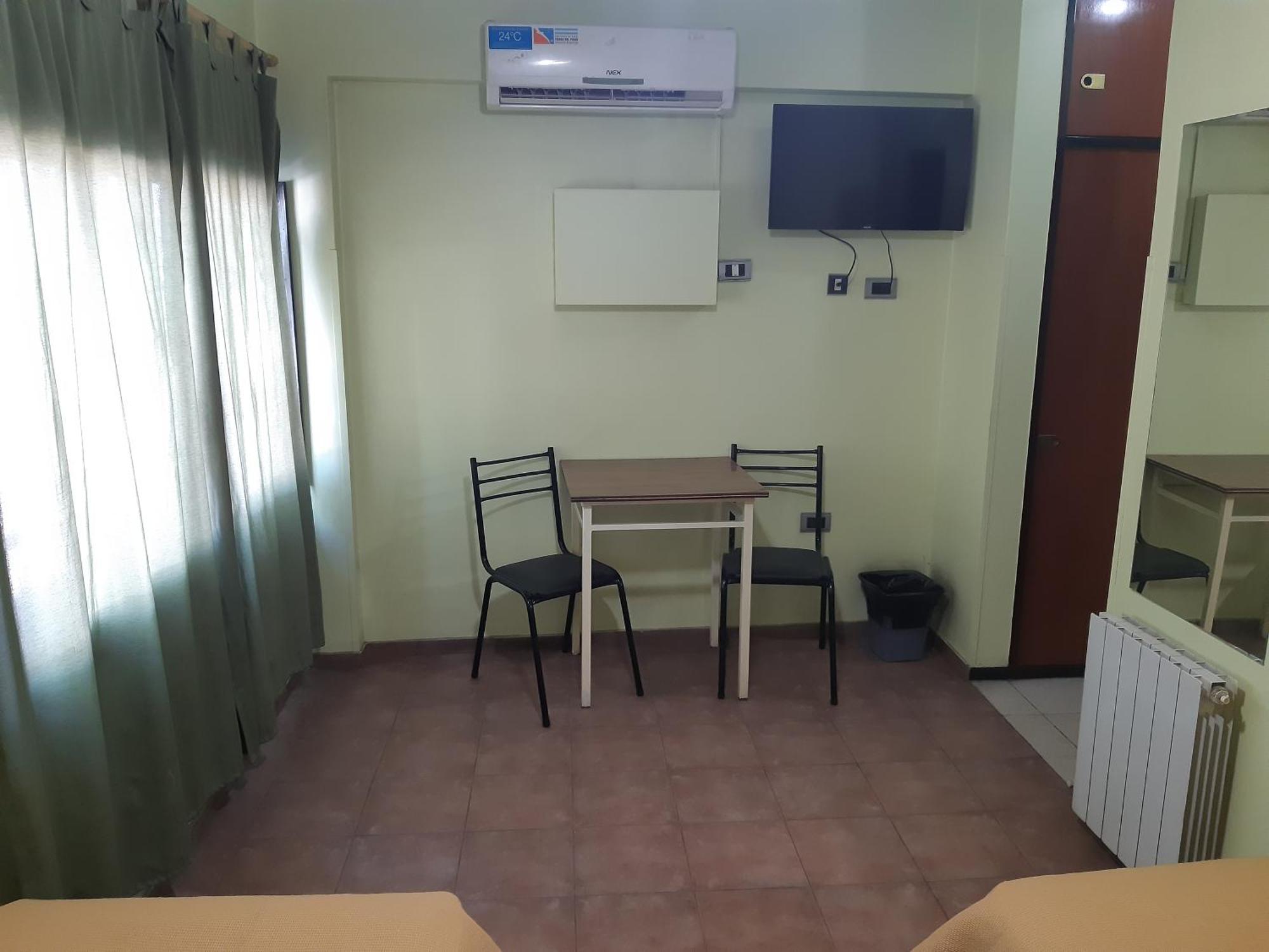 Bari Hotell Capdevila Exteriör bild